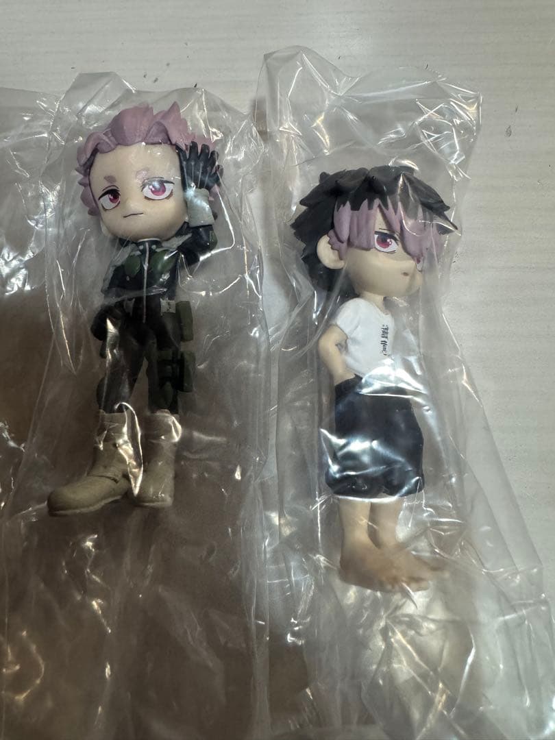 パルバース　怪獣8号　鳴海弦　シークレット　ノーマルセット 怪獣8号 PalVerse パルバース 鳴海弦 シークレット - メルカリ