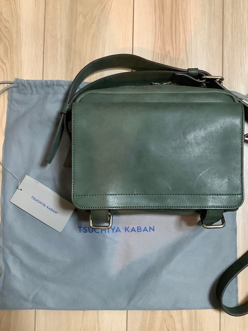 土屋鞄【数量限定：完売色グリーン】ビークル スモールフラップ