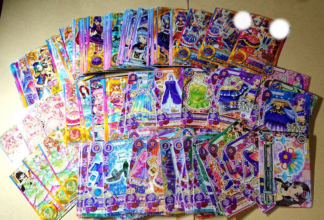 アイカツカード．纏め売り アイカツカード まとめ売り 14枚 - メルカリ