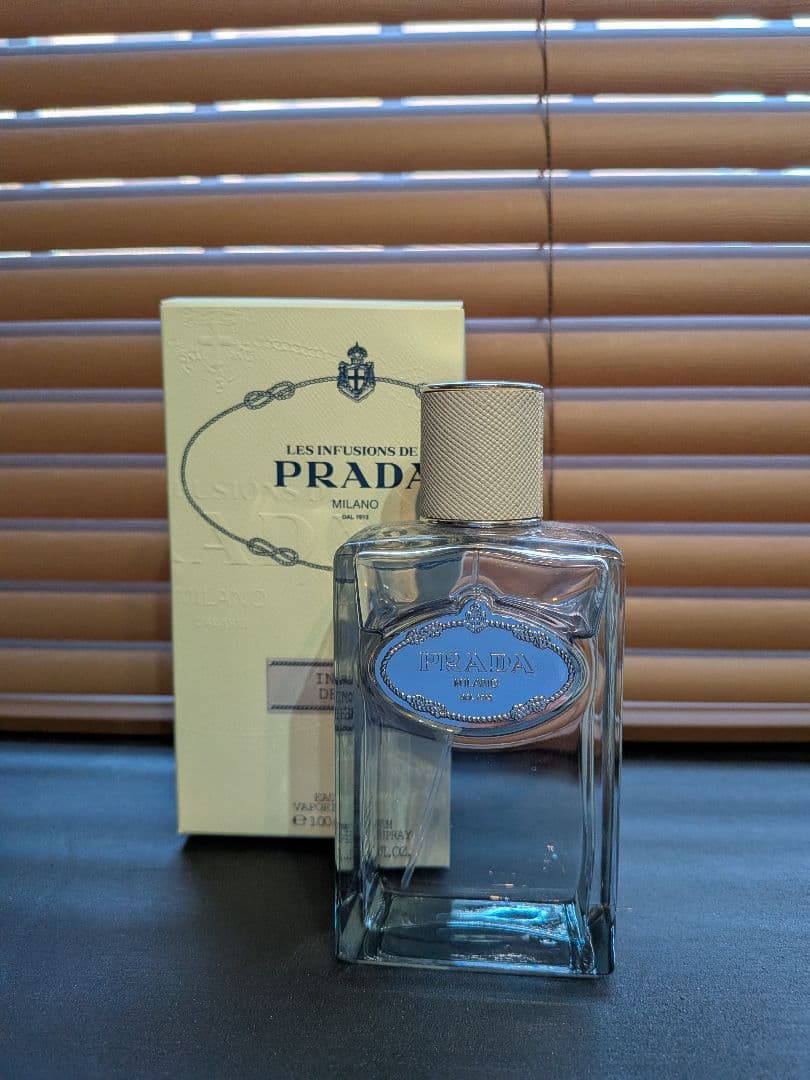 PRADA プラダ インフュージョン イリス シダー オードパルファム