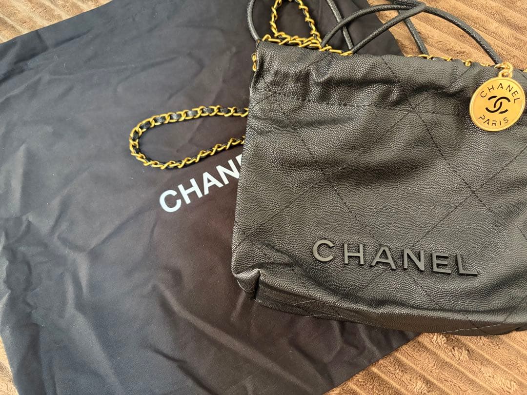♡美品♡CHANEL22ミニ　ブラック ノベルティ CHANEL 22 ミニ ハンドバック ブラック 黒[AS3980 B09220 94305