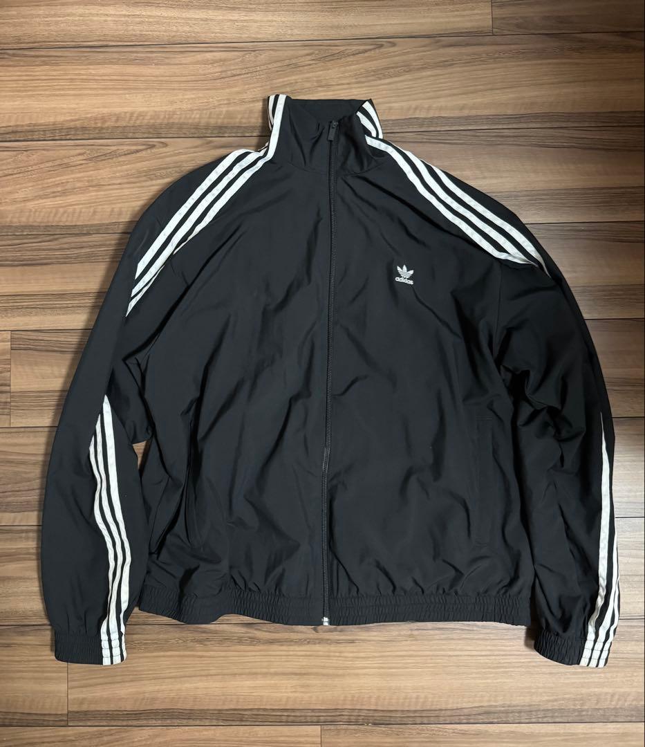 ADILENIUM オーバーサイズ トラックトップ　ブラック