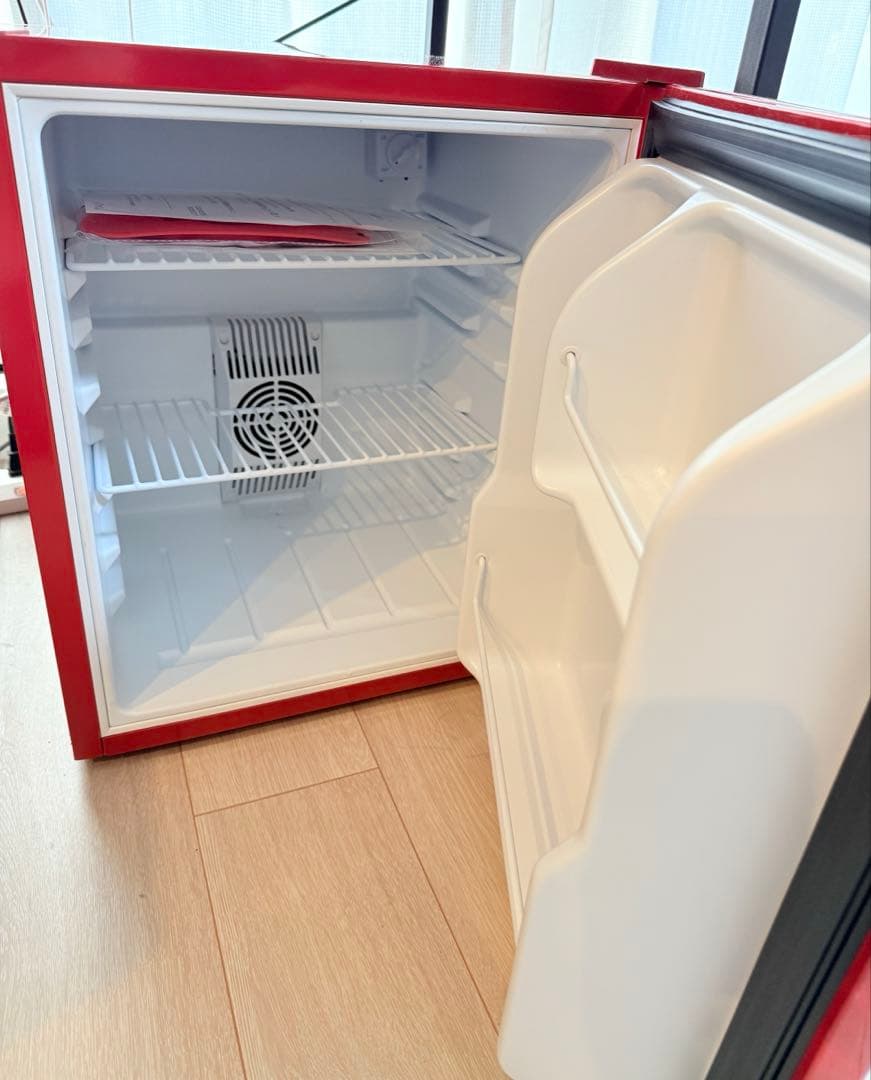 ロッテ×ちいかわオリジナルミニ冷蔵庫＆BIGチョコレート型 - メルカリ