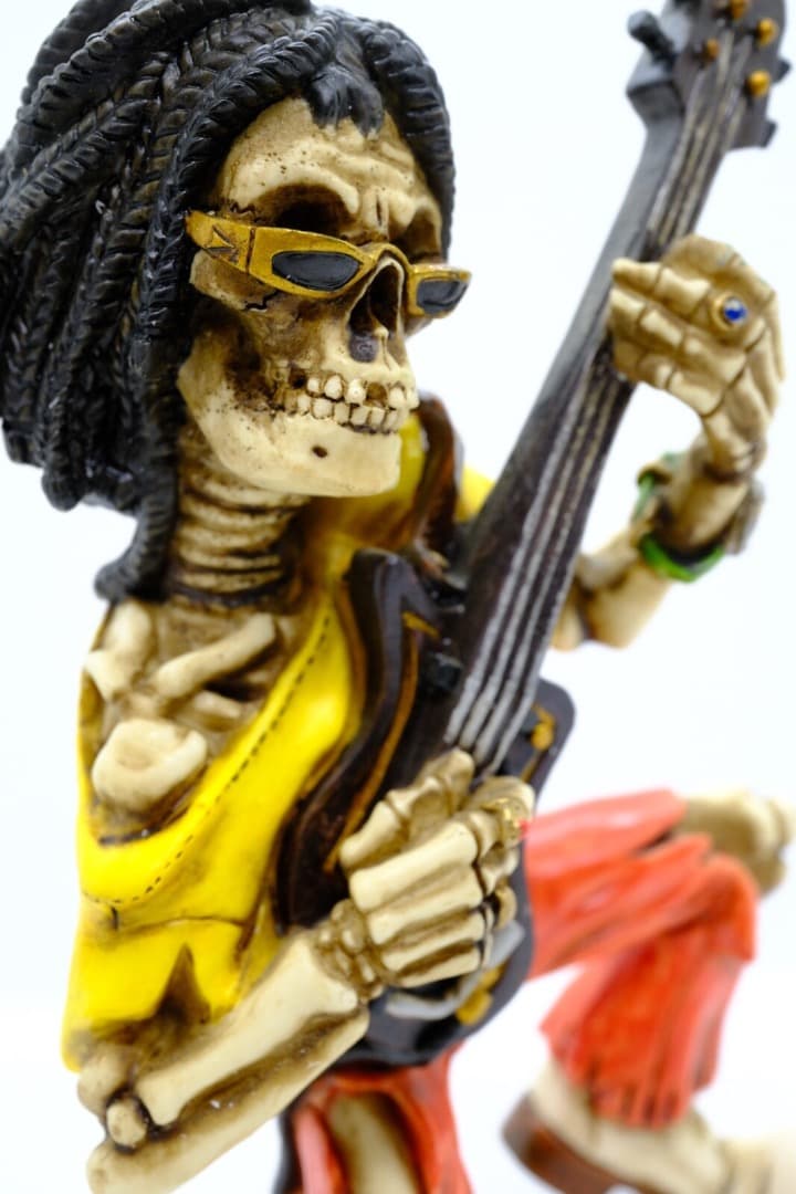 W.U.I. スカル ROCK TO DEATH フィギュア 骸骨 バンド - メルカリ