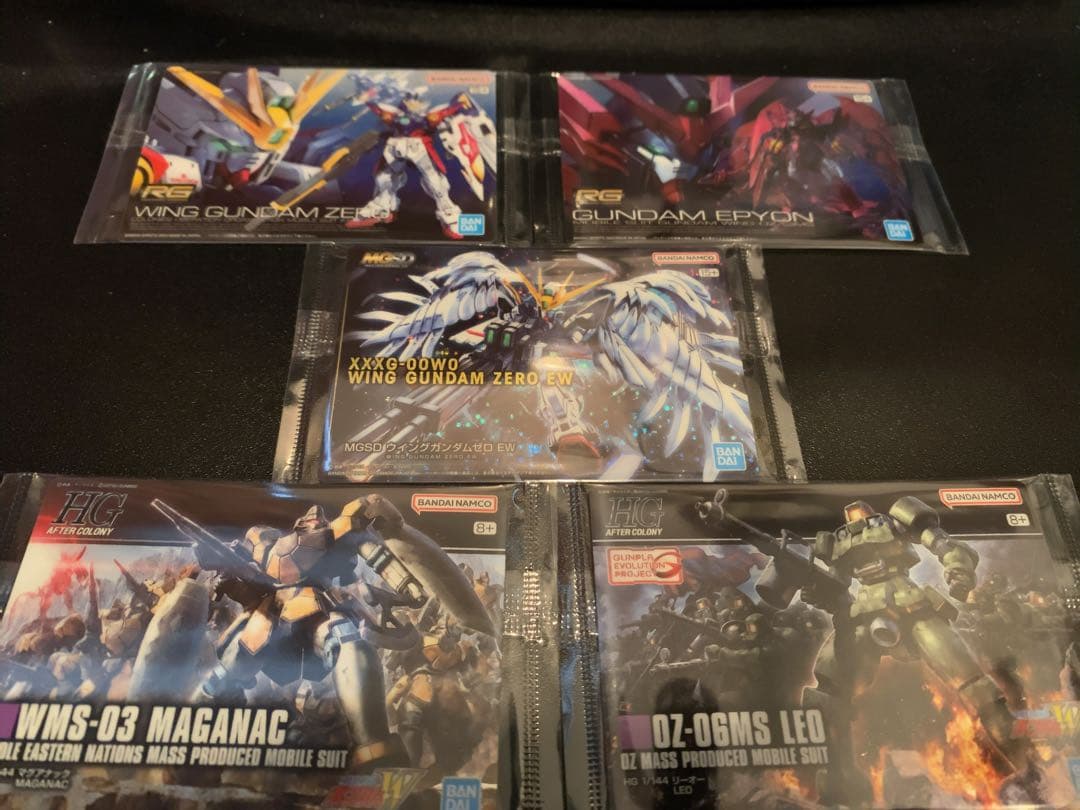 ガンプラパッケージアートグミ3 全32種フルコンプ - メルカリ