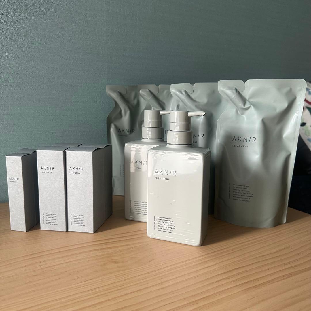 アクニー　シャンプー　トリートメント　全12点