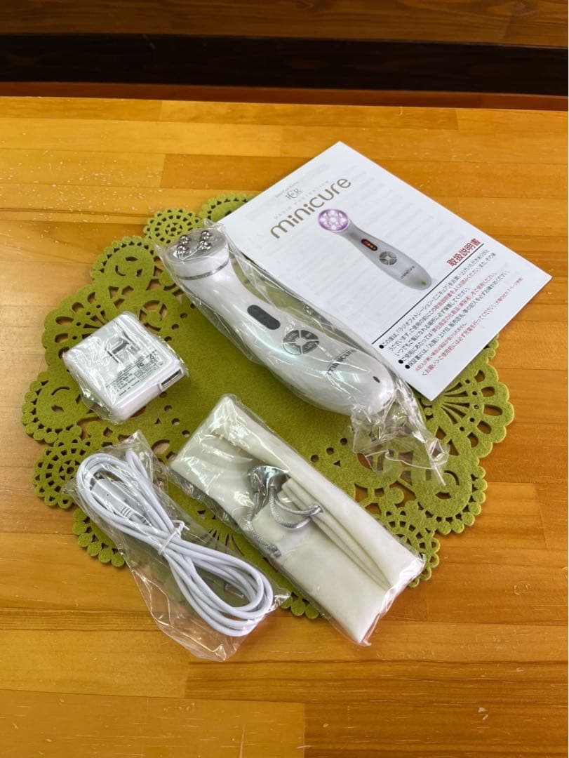 ICRラジオフォトレーションminicureミニキュア美顔器