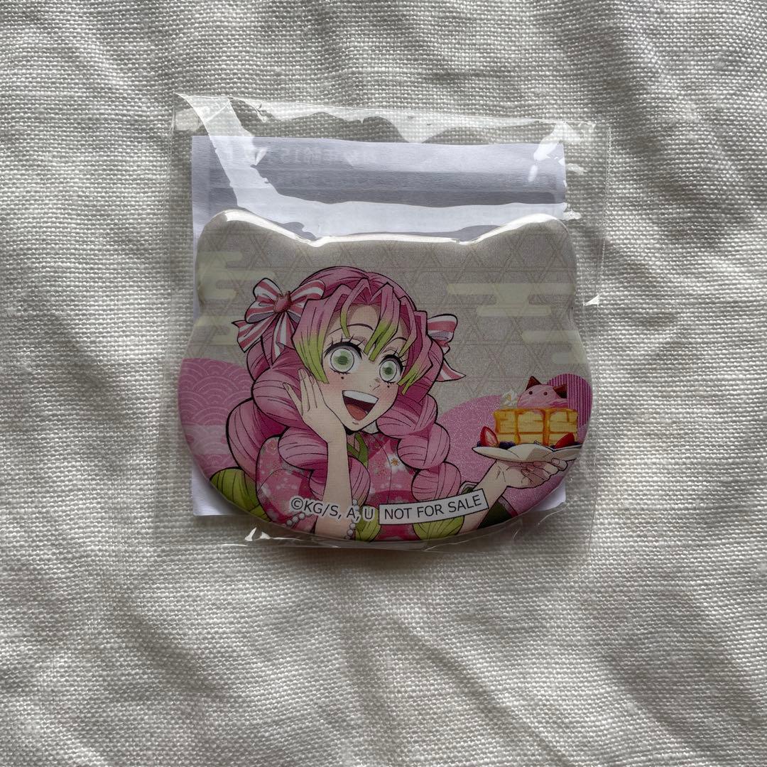 ナムコ・ナンジャタウン 鬼滅の刃 ねこ型缶バッジ 甘露寺蜜璃 いこいの