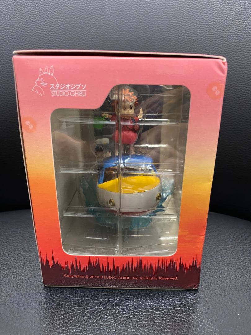 ☆激レア崖の上のポニョ/ポニョと宗介ポンポン船のフィギュア☆ - メルカリ