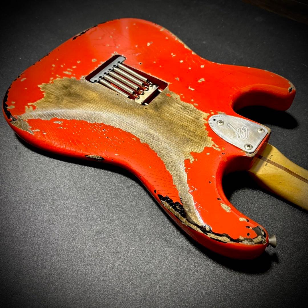 激レア！カリスマギター職人最新作】Fender リバースヘッド マルチ