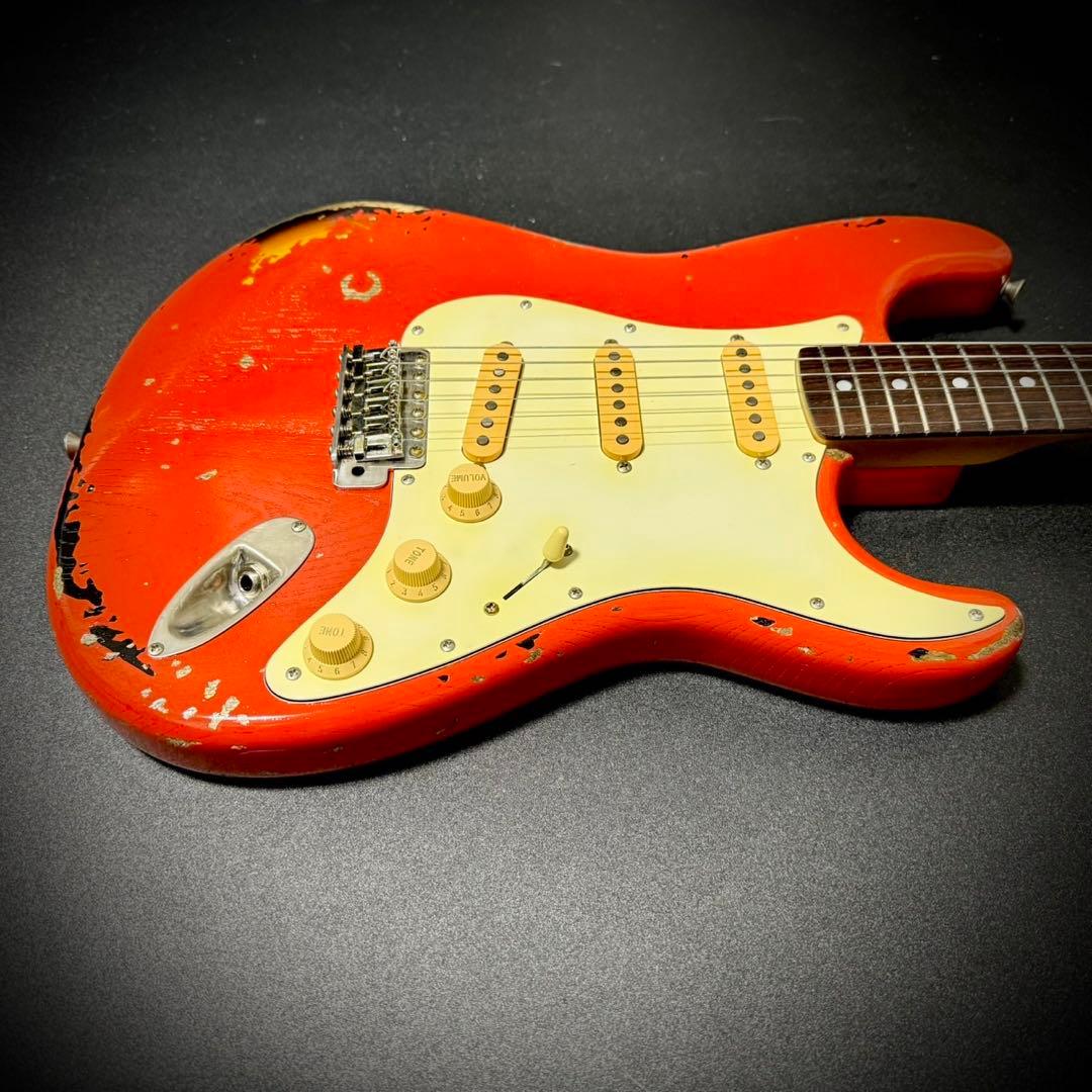 激レア！カリスマギター職人最新作】Fender リバースヘッド マルチ