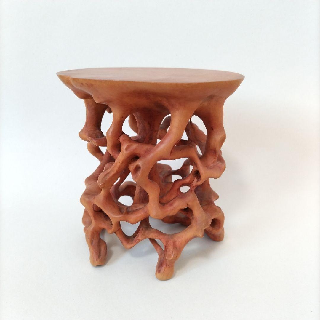 【匿名配送】根木台 黄楊 柘植 古美術 柘植根付 置物 十二支羊 黄楊繊細彫刻 木製。の通販 by Mirai's shop