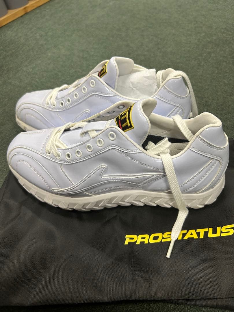 プロステータス紐式トレーニングシューズ‼️