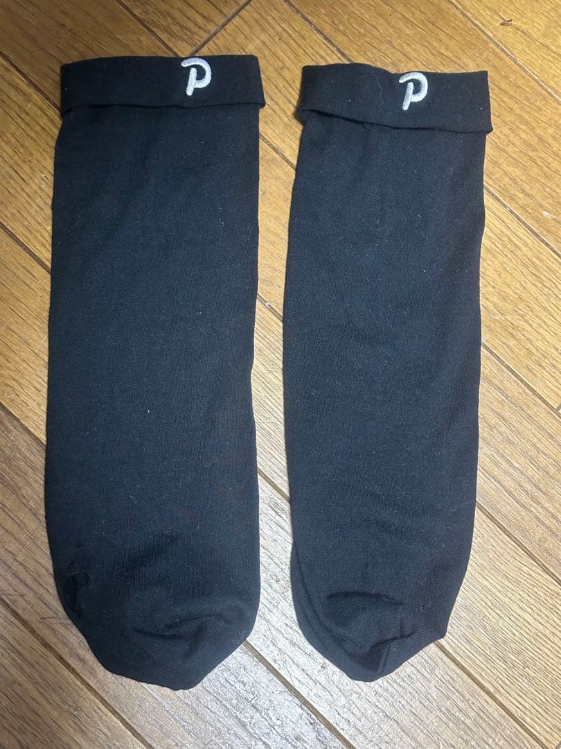 店頭ペコちゃんの貴重イニシャル入り『p』靴下❣️