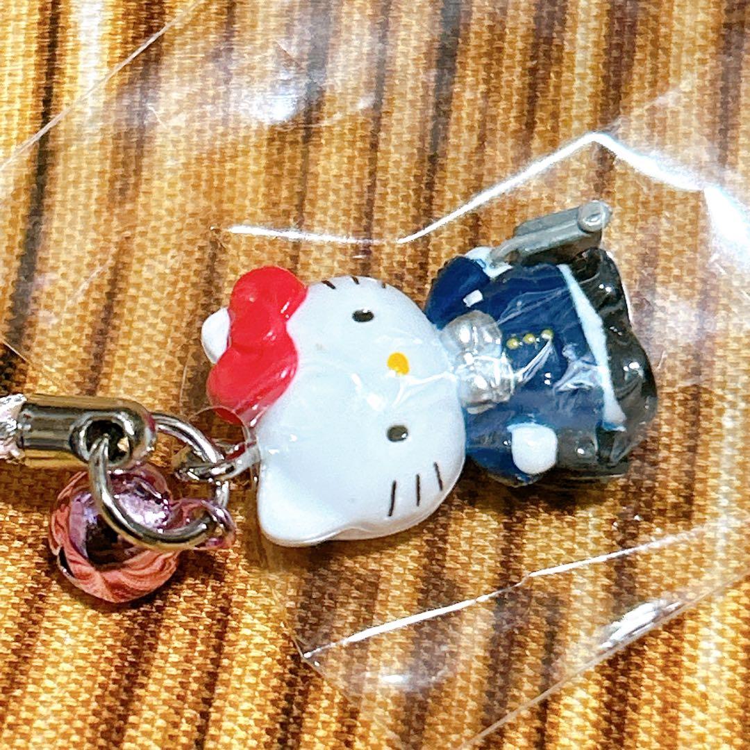 サンリオ ハローキティ ご当地 根付け ストラップ 空港限定 CA 制服