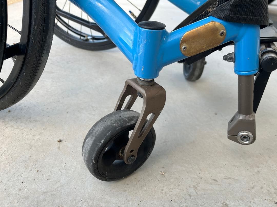 車椅子 MAXPLEASURE Suai2 スゥアイ 自走式 車イス 車いす - メルカリ