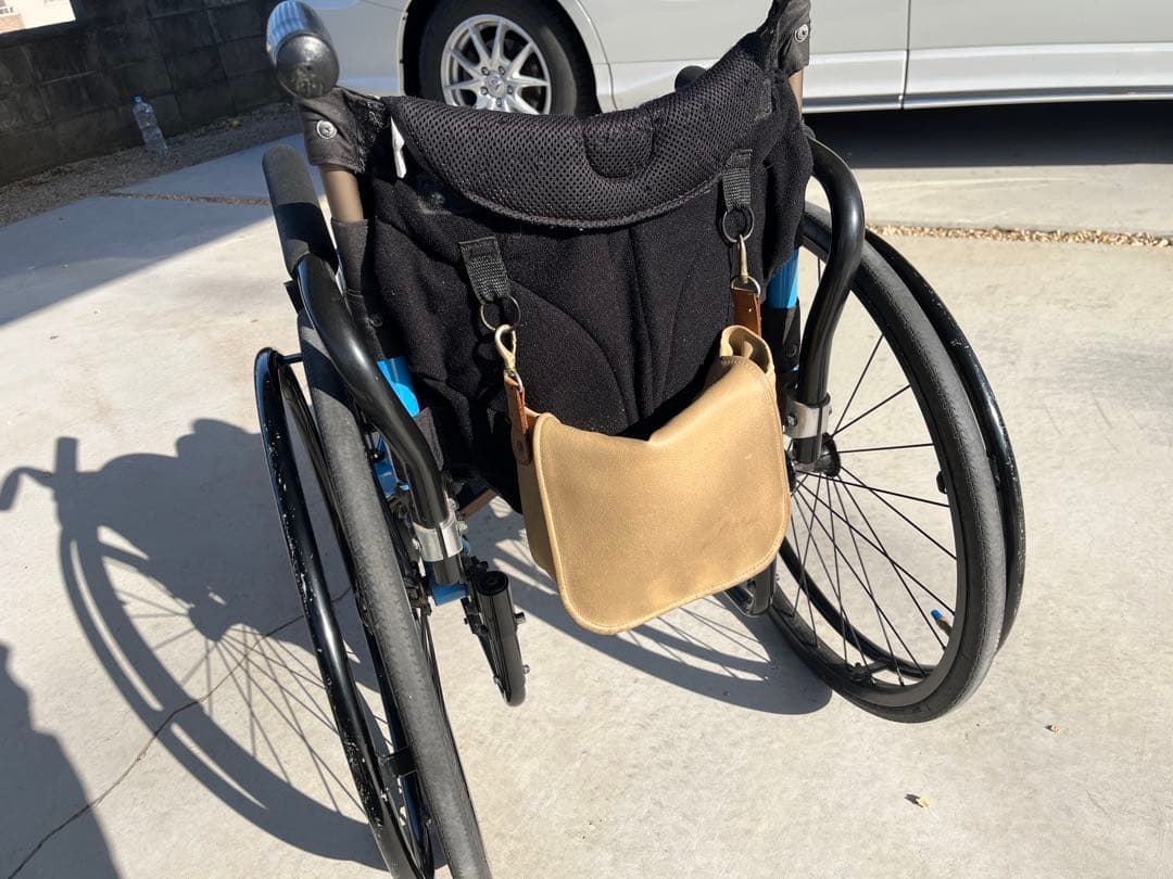 車椅子 MAXPLEASURE Suai2 スゥアイ 自走式 車イス 車いす - メルカリ