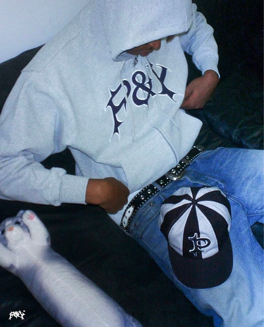 P&Y ジップパーカー グレー punkandyo パンクアンドヨー フーディ