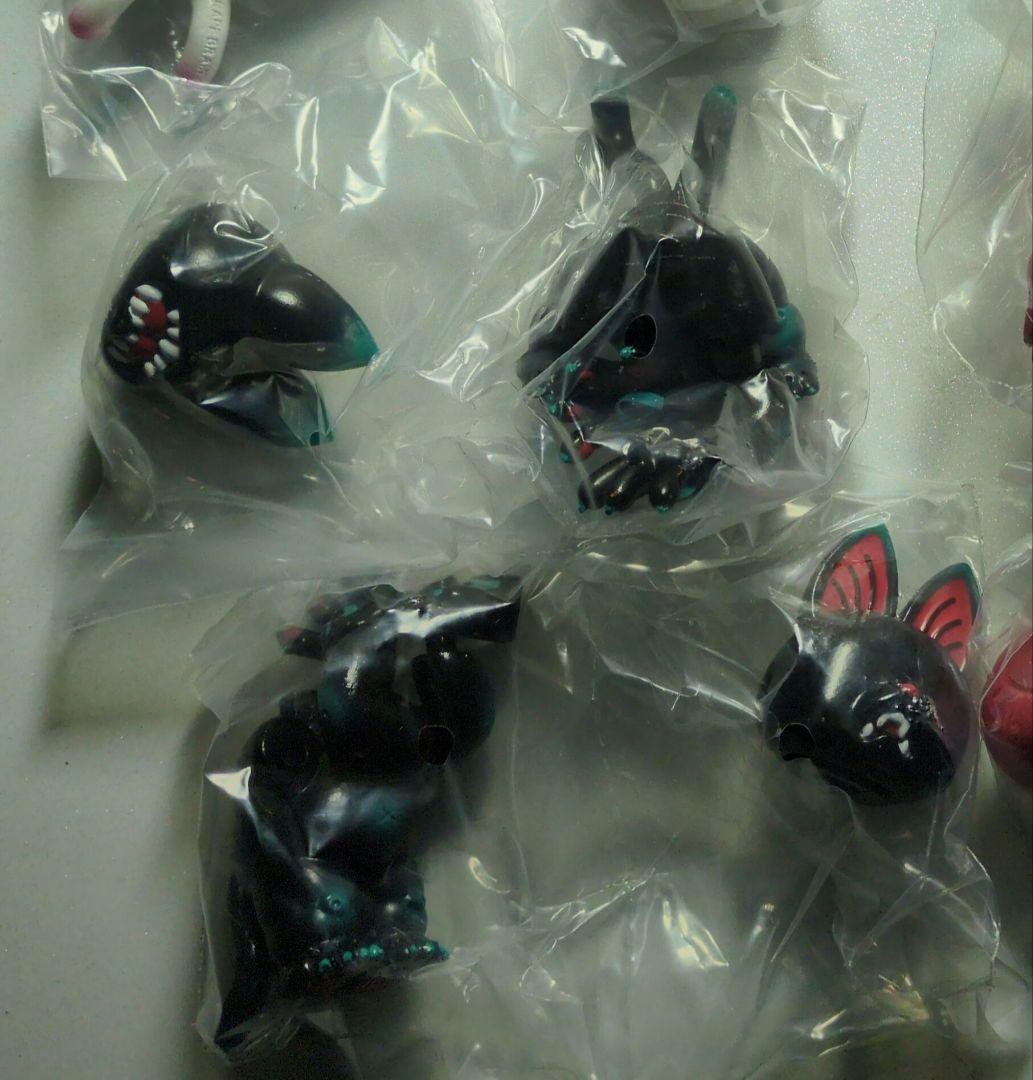 GRAPE BRAIN ジゴクネコおにぎり ガチャ 黒にぎり - メルカリ