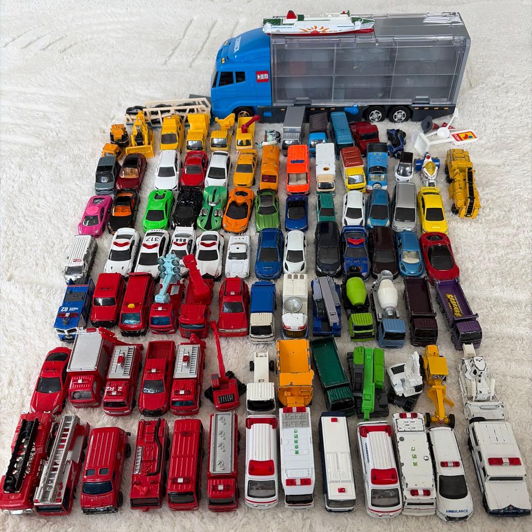 トミカと収納トラックセット 楽天市場】トミカ 収納 トラック（ホビー）の通販