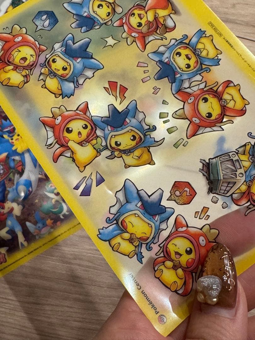 ピカピカ大作戦 限定 クリアカード ごっこピカチュウ リザードン