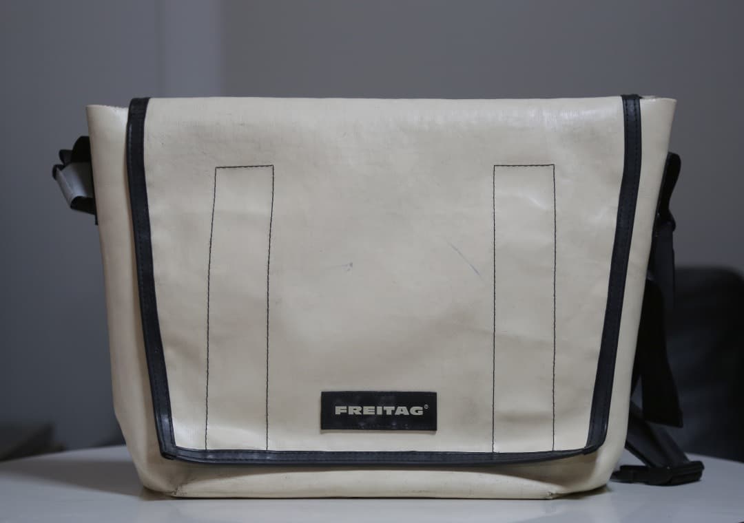 FREITAG F12 Dragnet オールオフホワイト　艶タグ fri7738-3.jpg