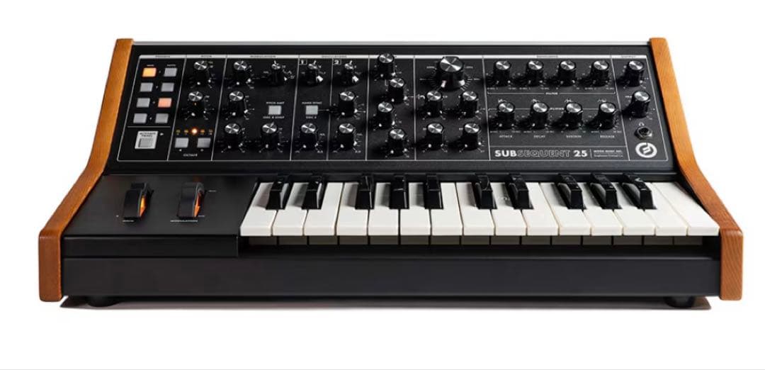 MOOG ( モーグ ) Subsequent 25 アナログシンセサイザー moog Subsequent 25 パラフォニックアナログシンセサイザー 25鍵盤