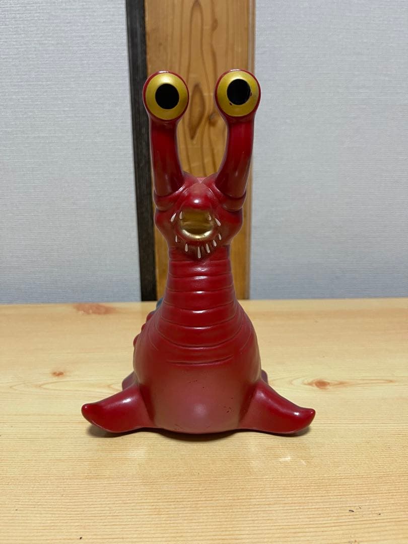 ビリケン商会　ナメゴン　怪獣　ウルトラQ ソフビ