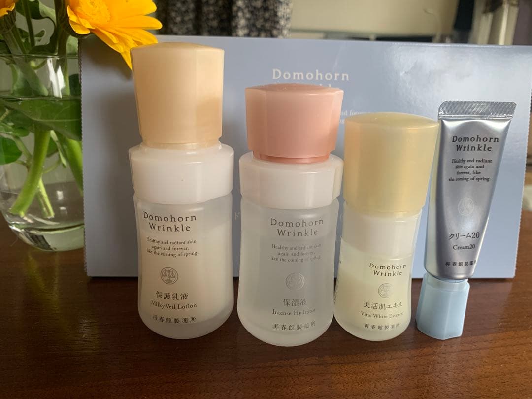 ドモホルンリンクル 1ヶ月トライアル♡プラス3日間お試しセットとおまけ付き