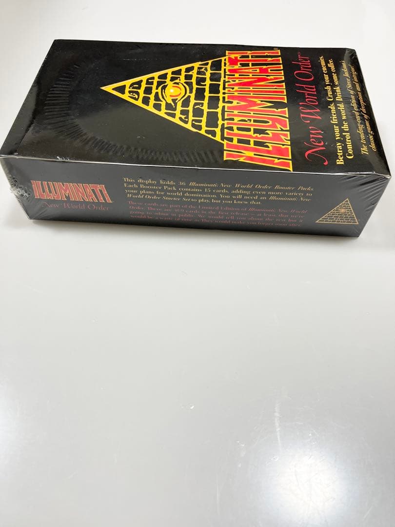 イルミナティカード《ブースターパック未開封BOX》フリーメイソン初版絶版36P