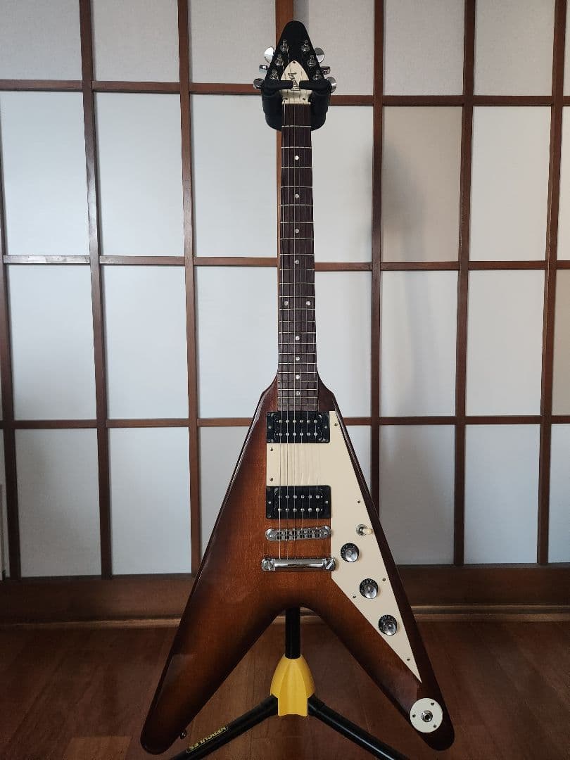 ギター GIBSON LIMITED EDITION FLYING V '98 Yahoo!オークション - GIBSON Flying V 98 limited edition 貴重