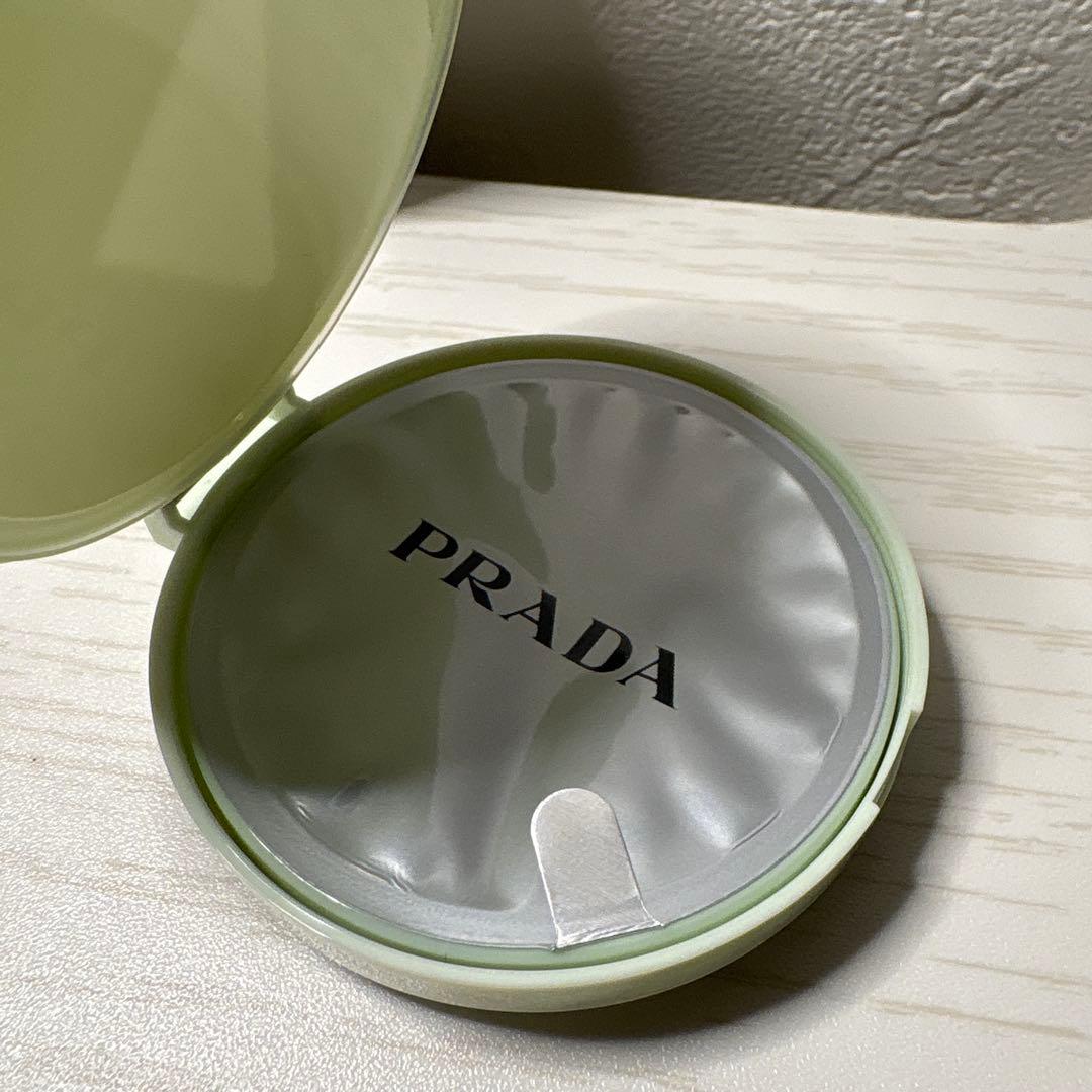 PRADA AUGMENTED SKIN クッションファンデ12g LN10 - PRADA A