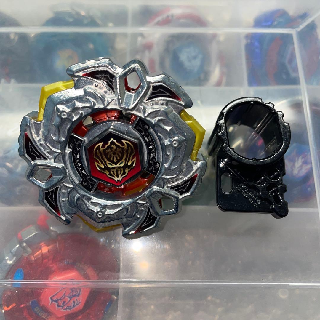 メタルファイトベイブレード　4Dシリーズ　 ヴァリアレスD:D