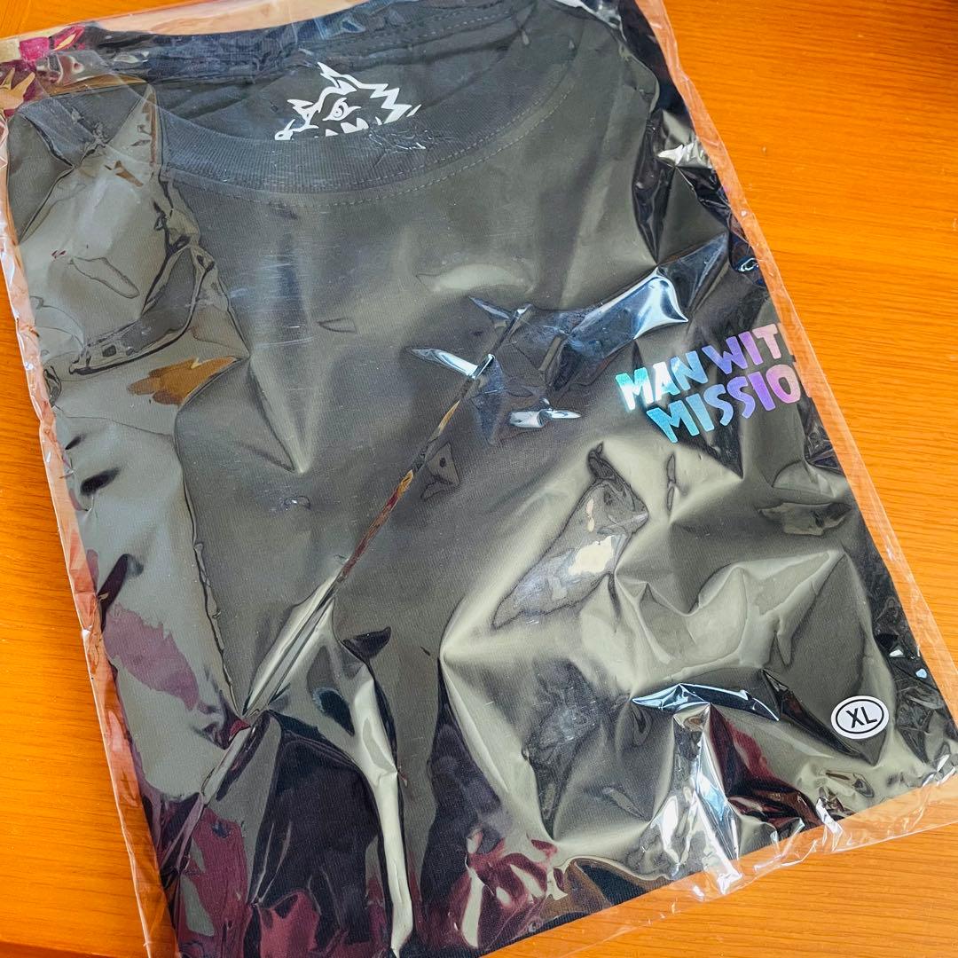 マンウィズ Too many ゴッツ ロンT（ブラック×ホログラム） XL - メルカリ