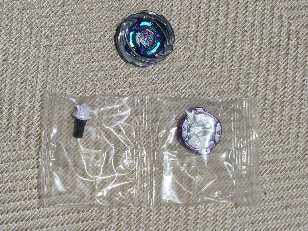 新品未使用　ワイバーンホバー　ベイブレードx ベイブレードX 【未開封新品】 A賞 ワイバーンホバー 2-80GN｜Yahoo