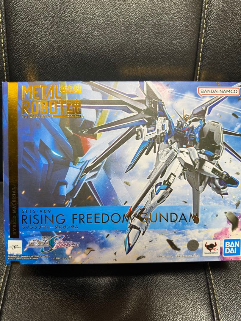 メタルロボット魂 ライジングフリーダムガンダム IMG_9533-1024x685.jpg