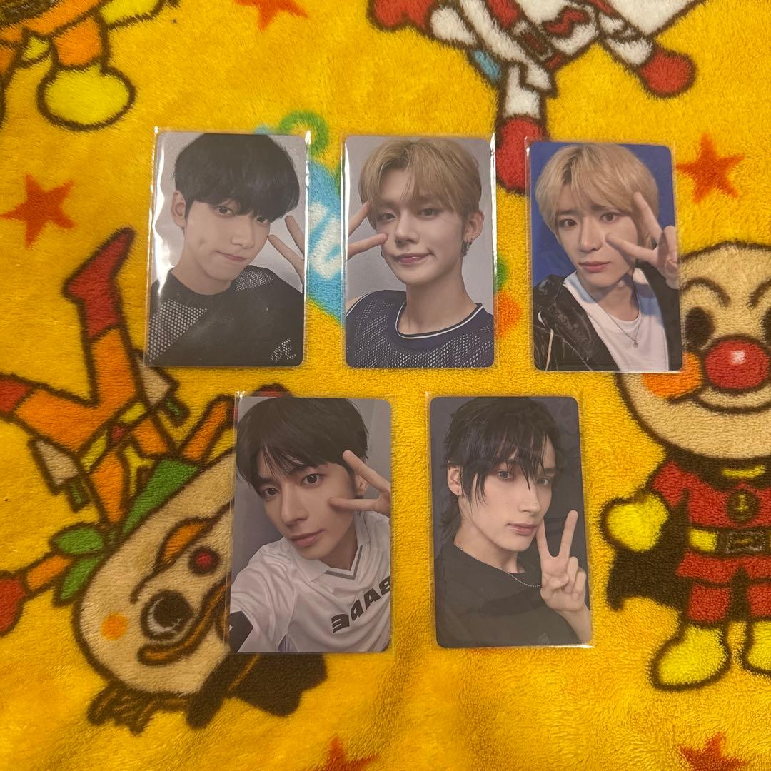 TXT トレカ Sanctuary ユニバ特典 コンプ - メルカリ