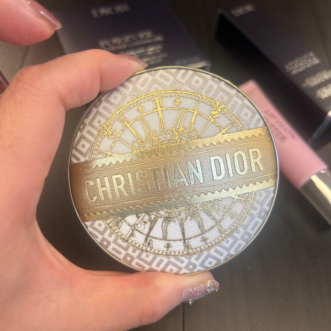 2025年Diol リップバター 2024年Dior ルミナイザー