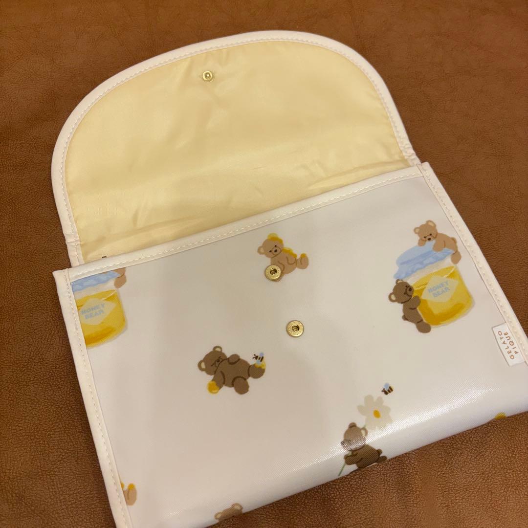 gelato pique ハニーベア柄母子手帳ケースM - メルカリ