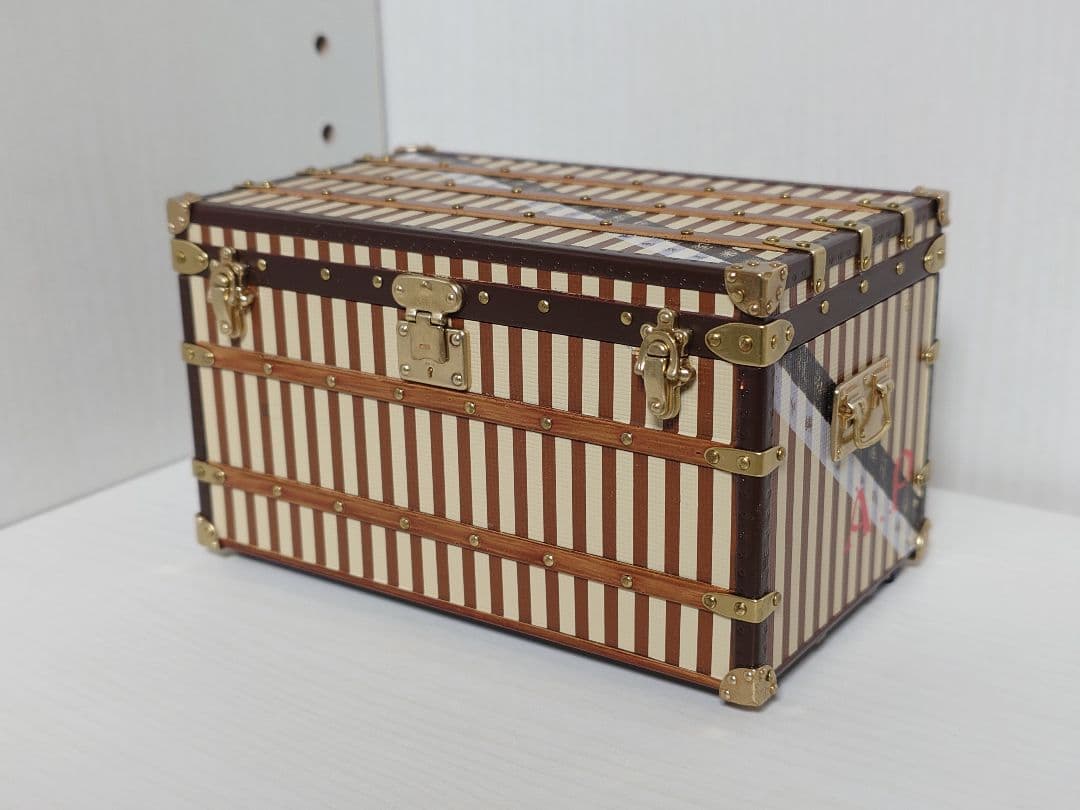 非売品　LOUISVUITTON　トランク　ノベルティ