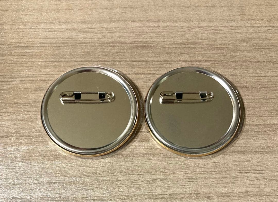 東京卍リベンジャーズ 原画展 アルティメタル缶バッジ 黒川イザナ 2個