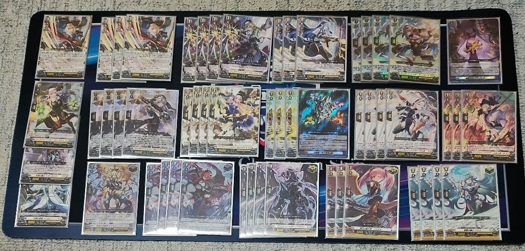 ヴァンガード ディヴァインシスター デッキ