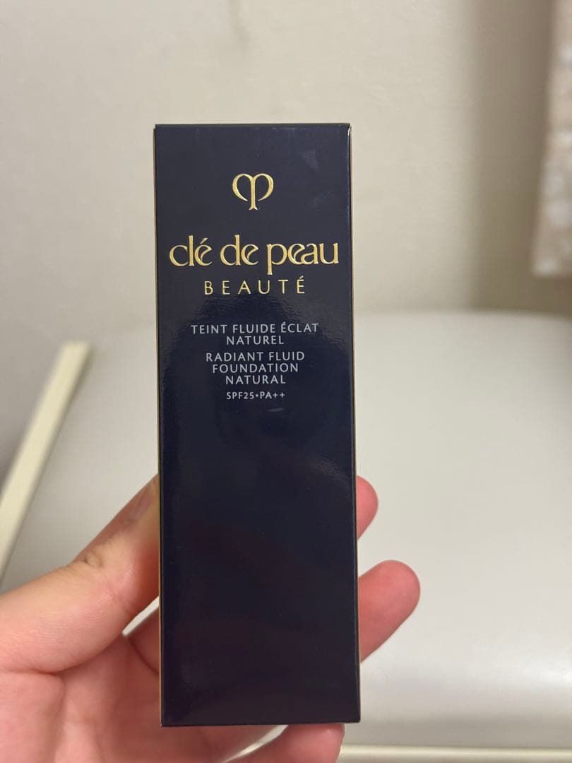 クレドポーボーテ タンフリュイドエクラナチュレルオークル 00 35ml