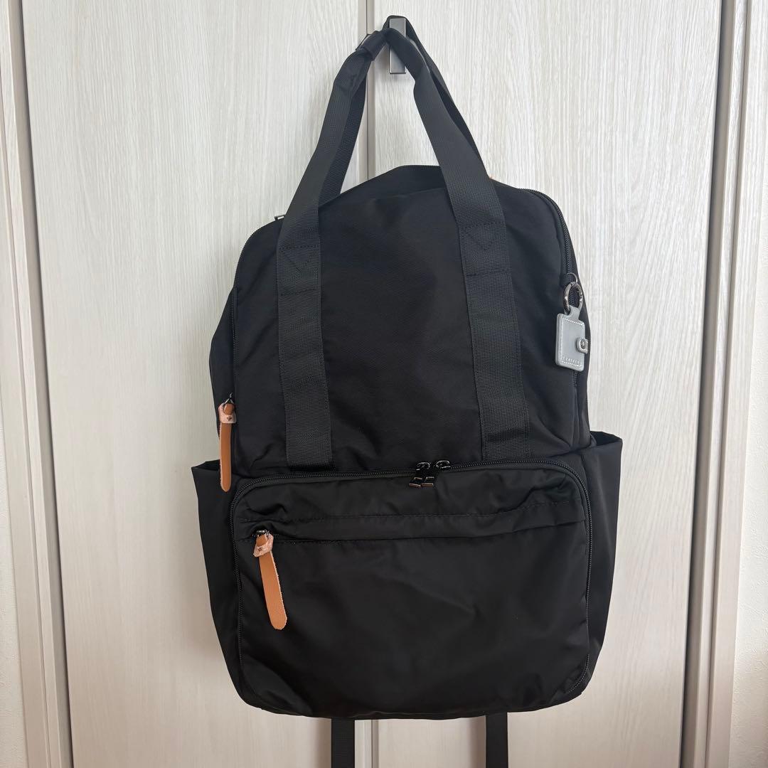 フェリシモ　田中美保×ラミプリュス　マザーズリュック 田中美保さん×ラミプリュス 仕分けたい荷物がスイスイ！ ワンフロアに