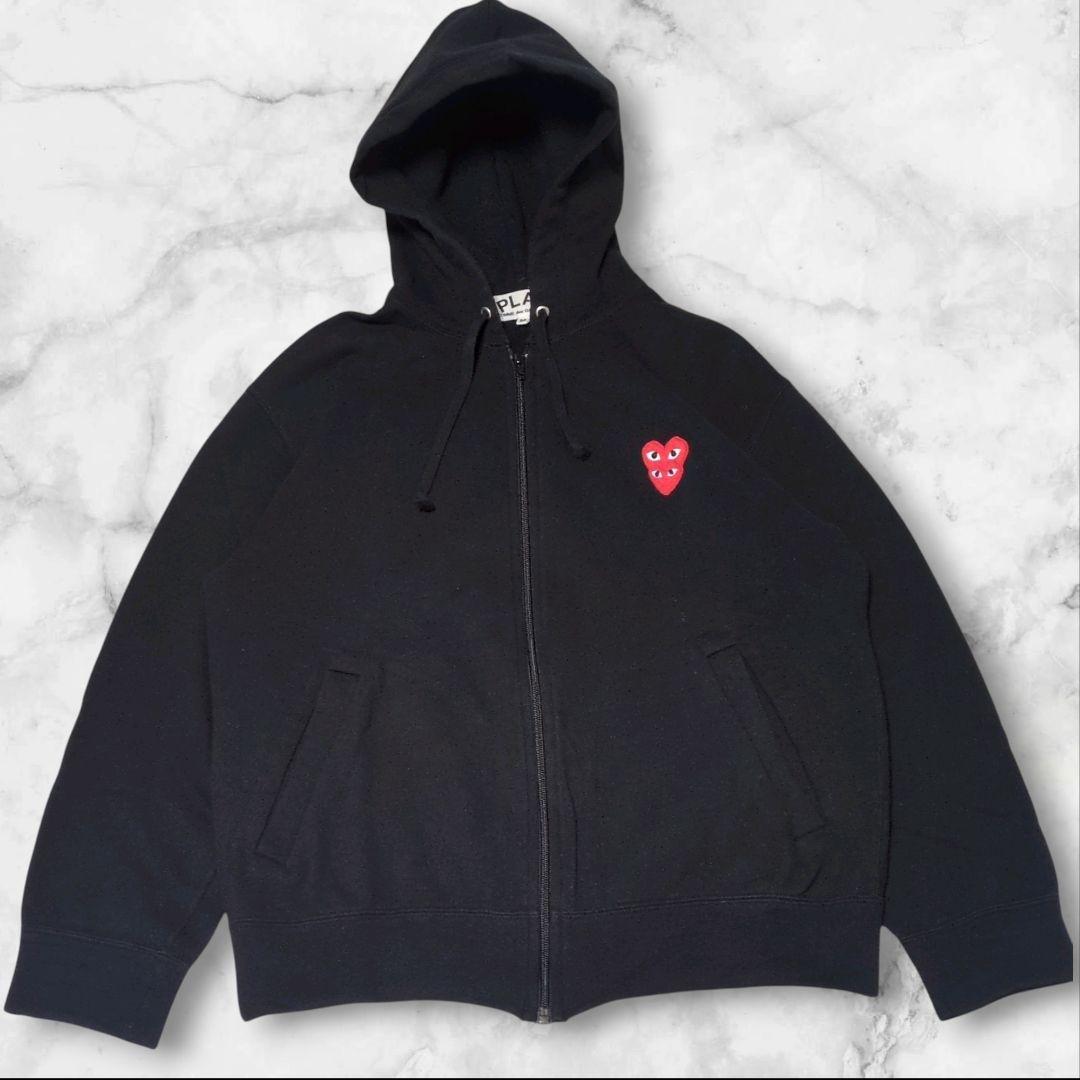 PLAY COMME des GARCONS ジップアップパーカー ハートパッチ