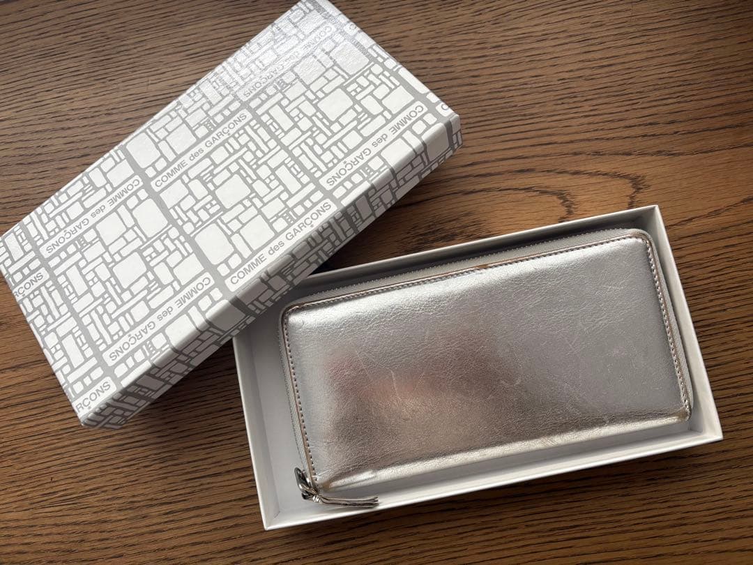 kikiさん専用　COMME des GARÇONS シルバー長財布
