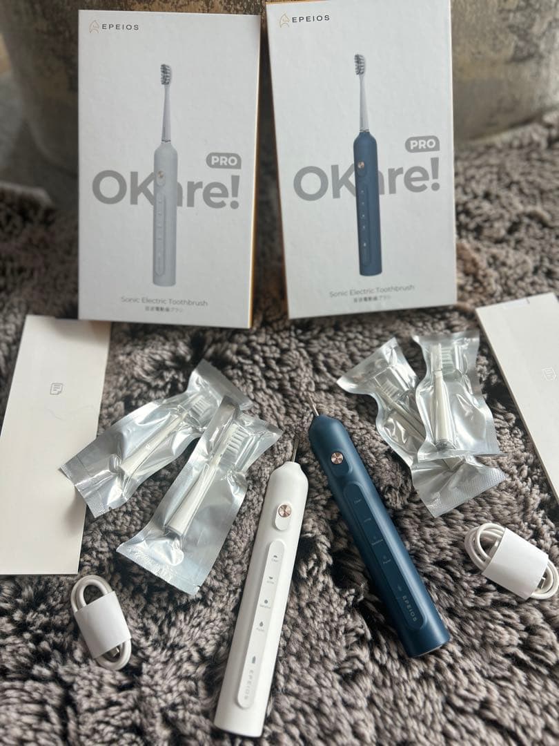 Okare! PRO｜音波電動歯ブラシ 本体 ホワイトとデニムブルー 2個セット OKare! PRO 音波電動歯ブラシ ET005｜プロフェッショナルモデル