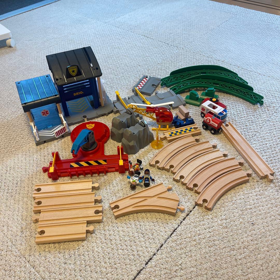 BRIO WORLD ブリオ ワールド レスキューチームセット 36025 DSC_9767.jpg?v=1713685275&