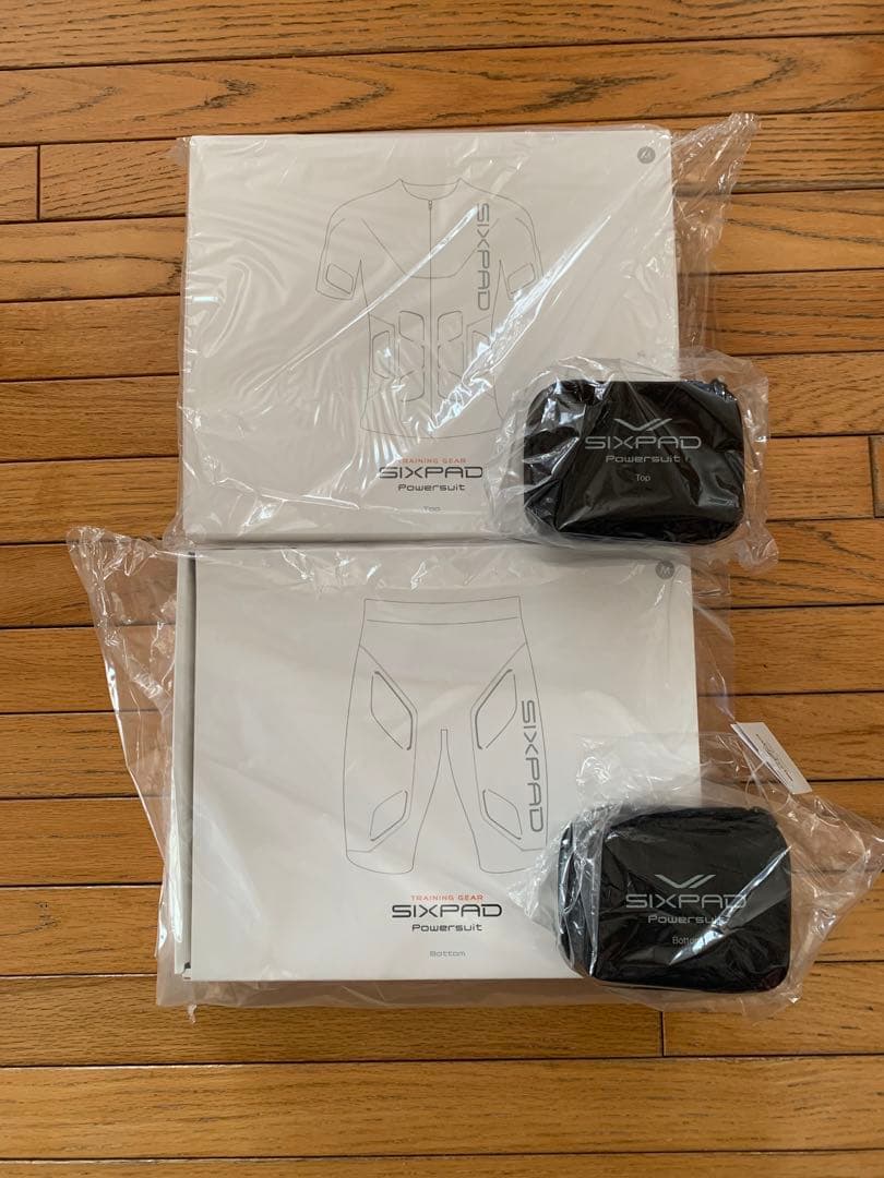 SIXPAD Powersuit トップス・ボトムスセット　未使用メンズMサイズ