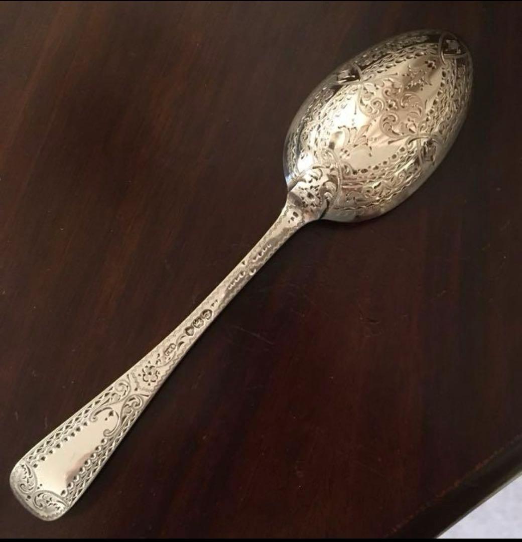 英国アンティーク 純銀ブライトカット スプーン